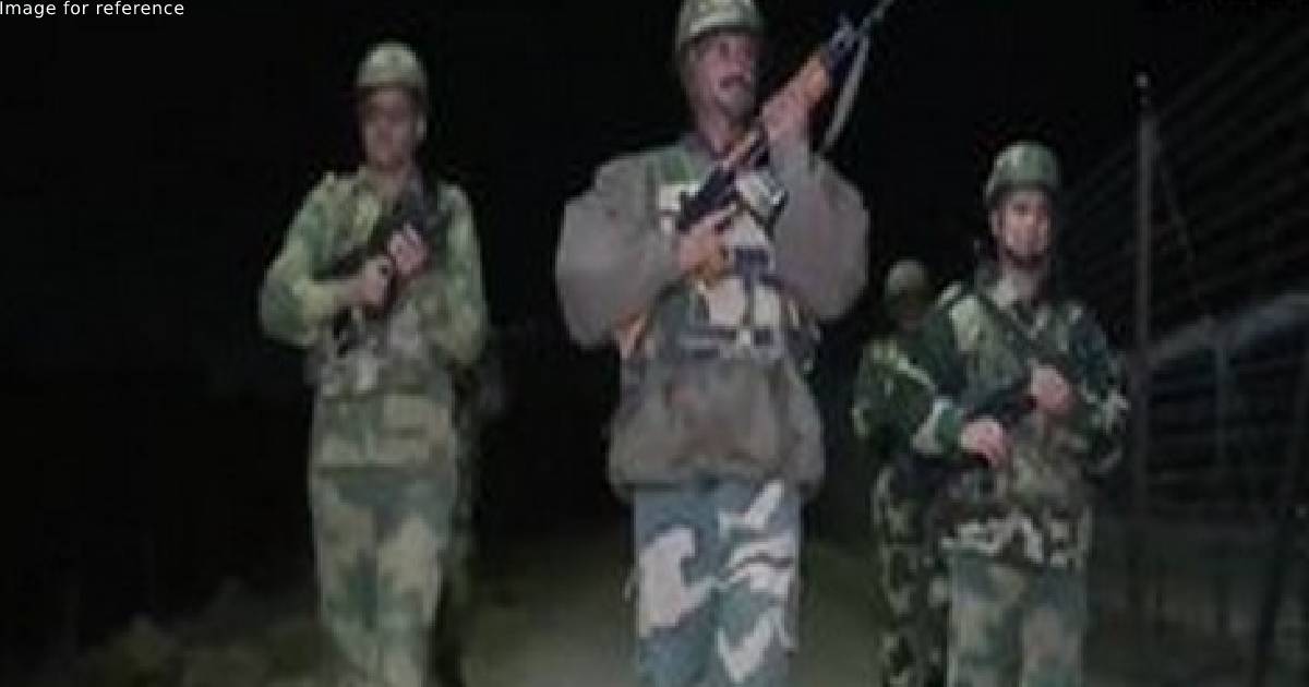 BSF arrests Pakistani intruder from international border along Jammu-Kashmir